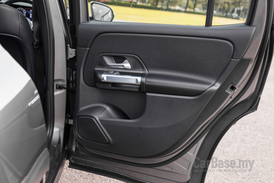Mercedes-Benz GLB X247 Facelift (2024) Interior