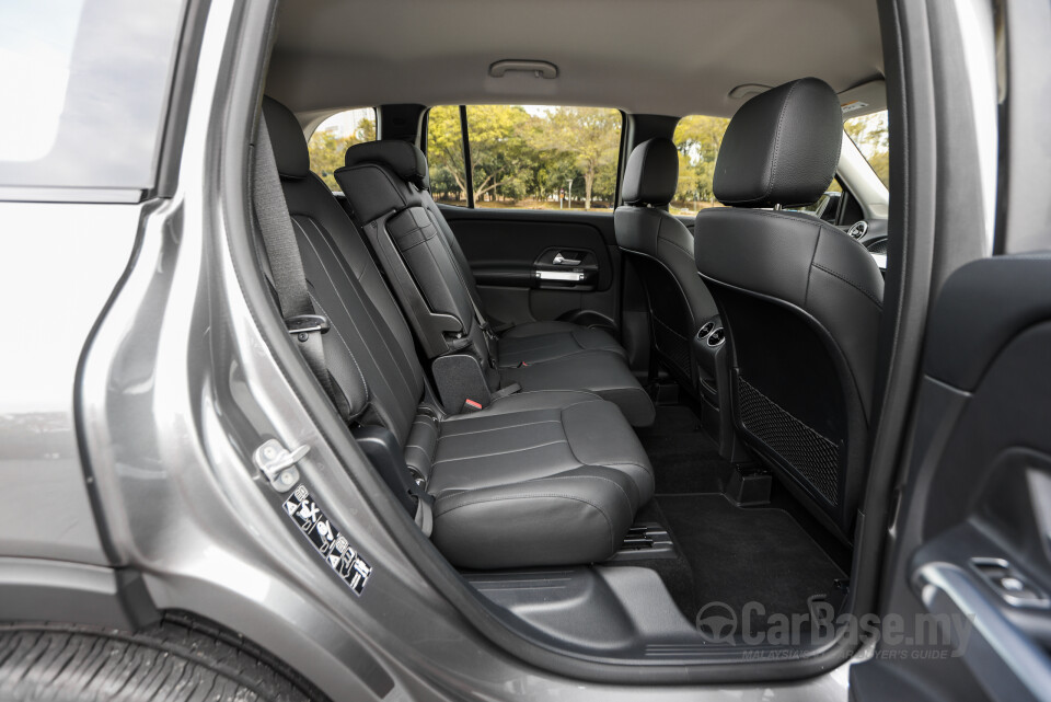 Mercedes-Benz GLB X247 Facelift (2024) Interior