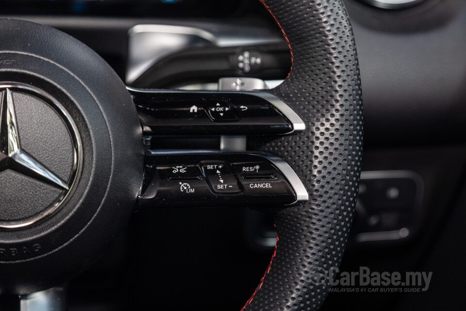 Mercedes-Benz GLB X247 Facelift (2024) Interior