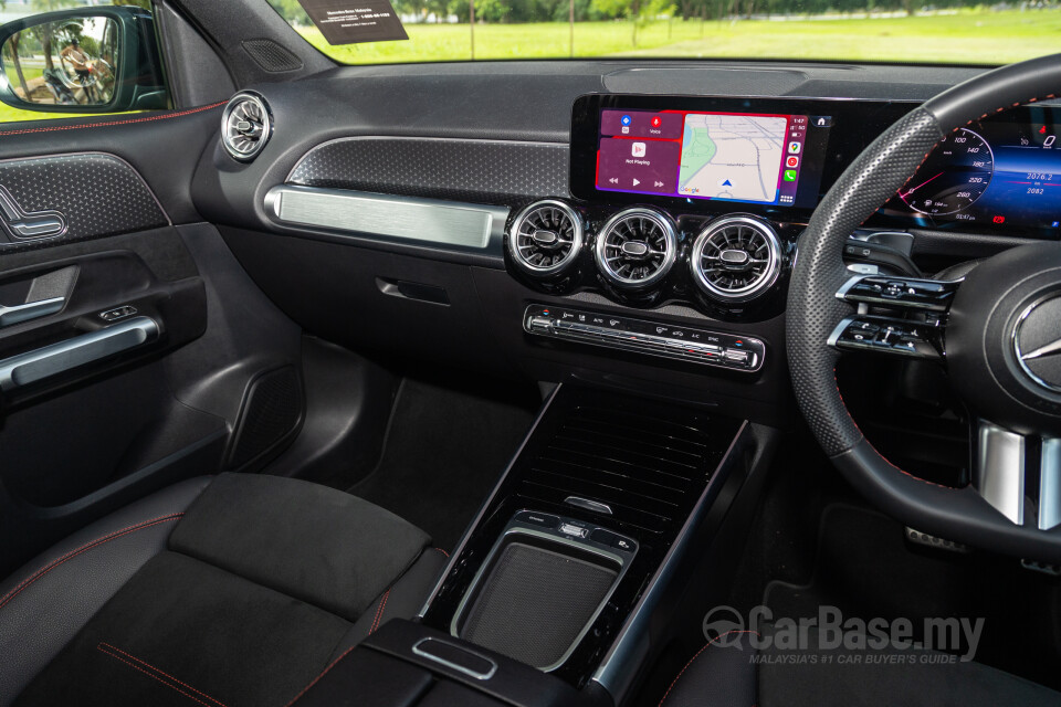 Mercedes-Benz GLB X247 Facelift (2024) Interior