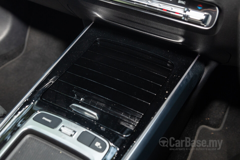 Mercedes-Benz GLB X247 Facelift (2024) Interior