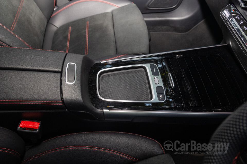 Mercedes-Benz GLB X247 Facelift (2024) Interior