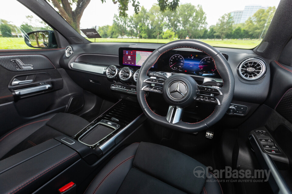 Mercedes-Benz GLB X247 Facelift (2024) Interior