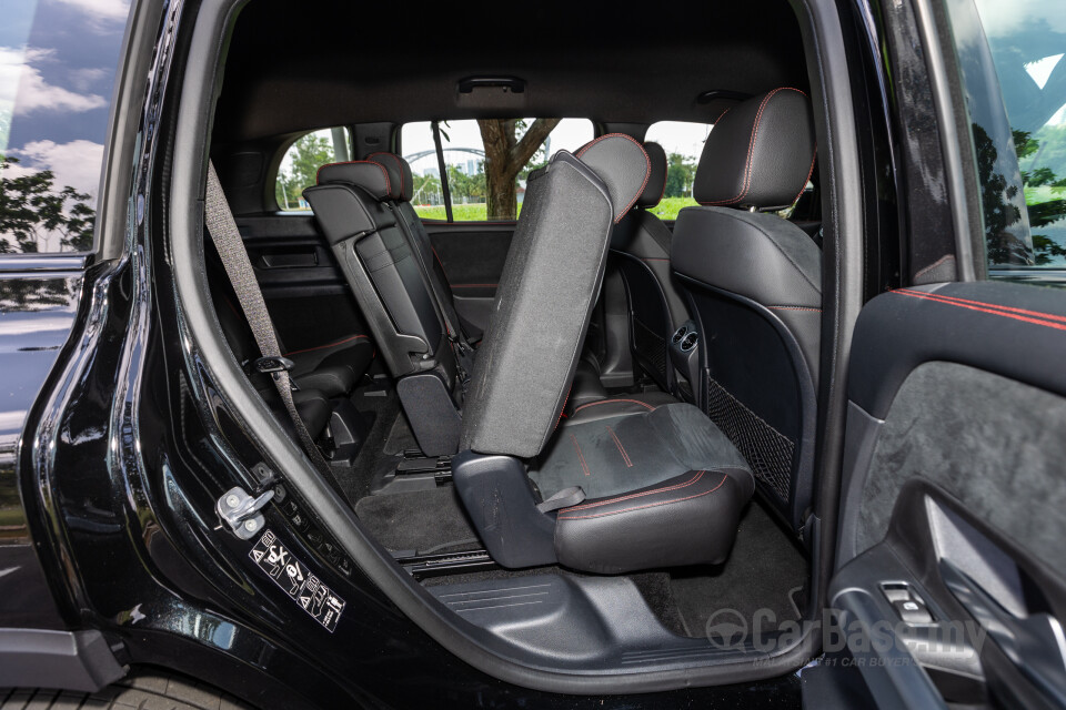 Mercedes-Benz GLB X247 Facelift (2024) Interior