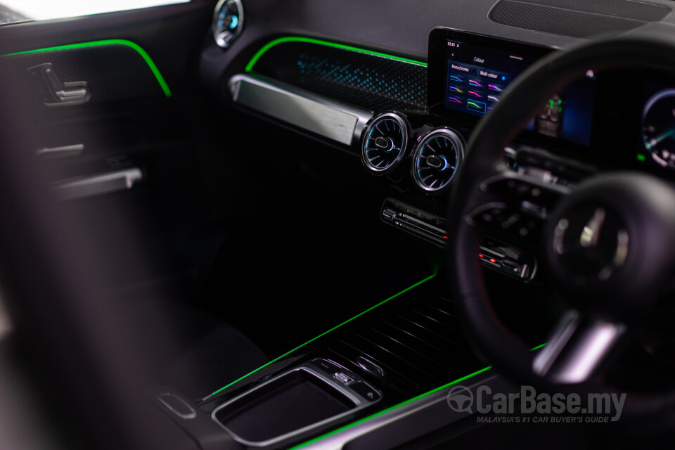 Mercedes-Benz GLB X247 Facelift (2024) Interior