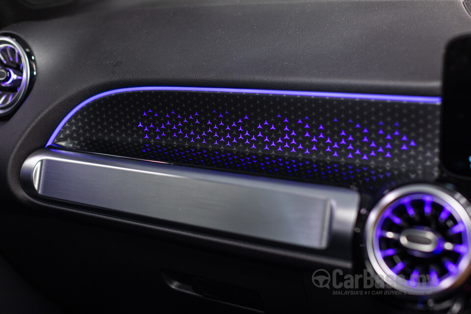 Mercedes-Benz GLB X247 Facelift (2024) Interior