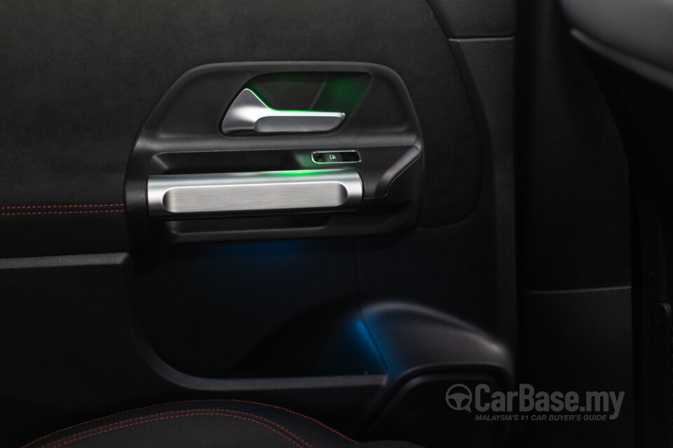 Mercedes-Benz GLB X247 Facelift (2024) Interior