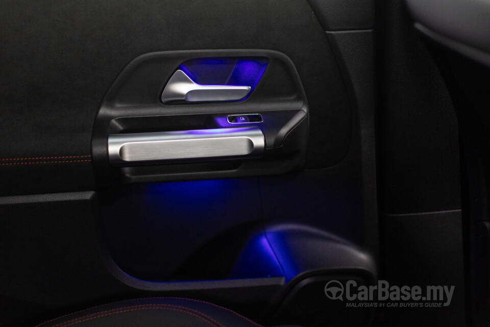 Mercedes-Benz GLB X247 Facelift (2024) Interior