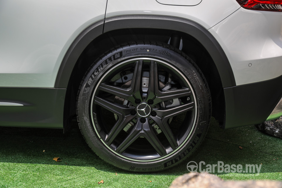 Mercedes-Benz AMG GLB X247 (2020) Exterior