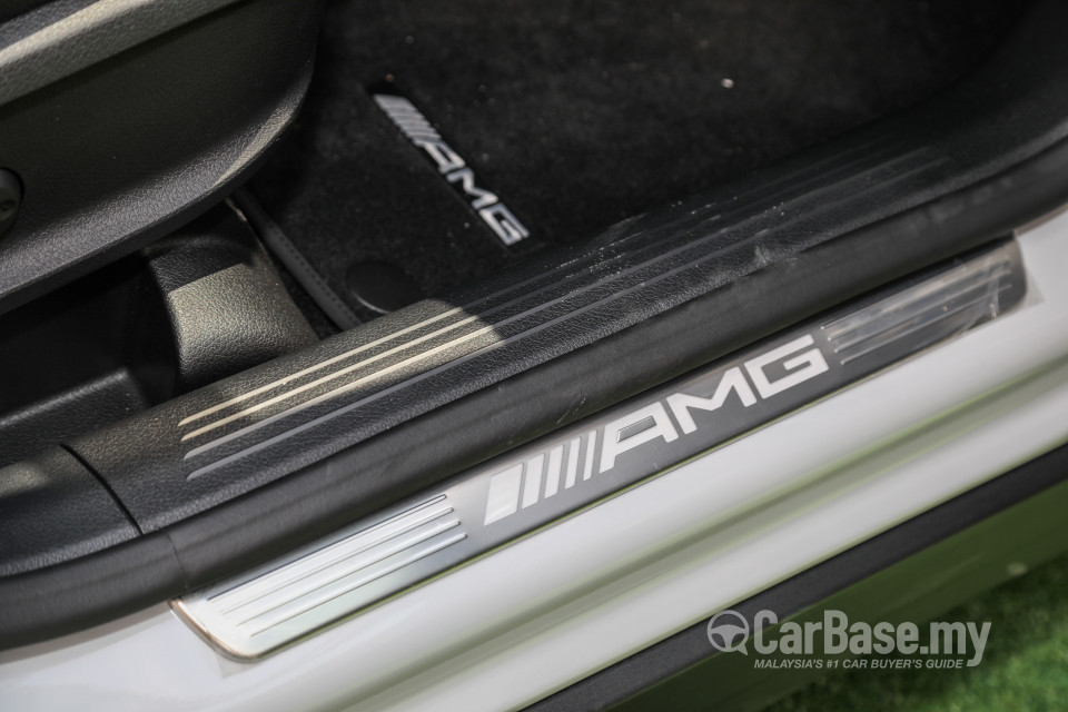Mercedes-Benz AMG GLB X247 (2020) Interior