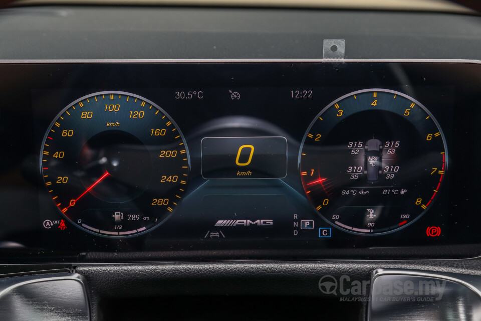 Volkswagen Touareg Mk2 (2010) Interior