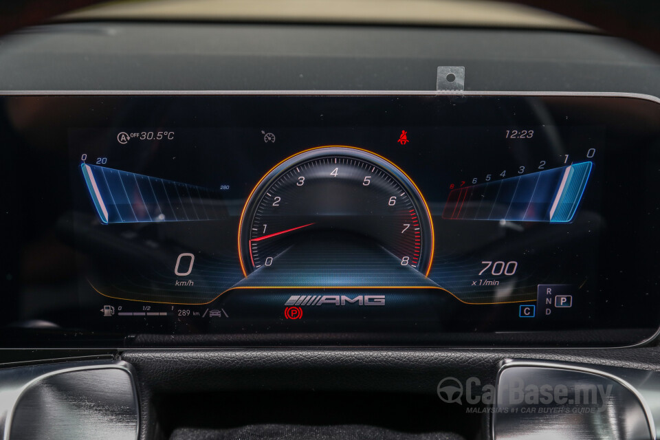 Audi Q5 FY (2019) Interior