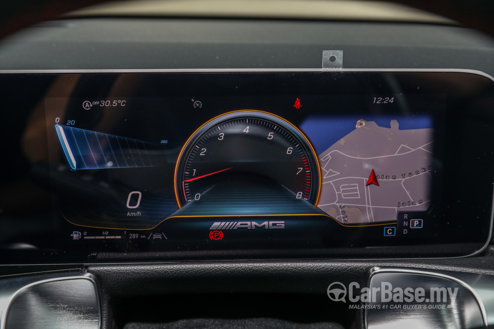 Mercedes-Benz AMG GLB X247 (2020) Interior