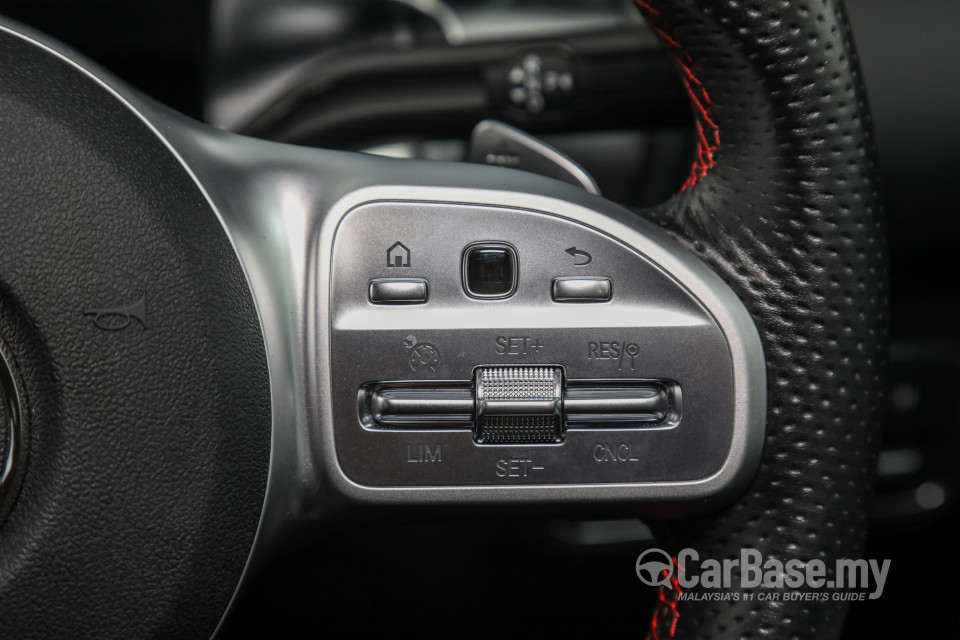 Mercedes-Benz AMG GLB X247 (2020) Interior