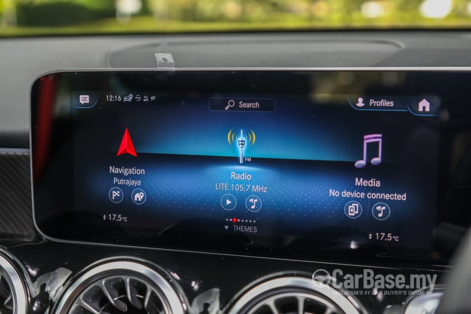 Mercedes-Benz AMG GLB X247 (2020) Interior
