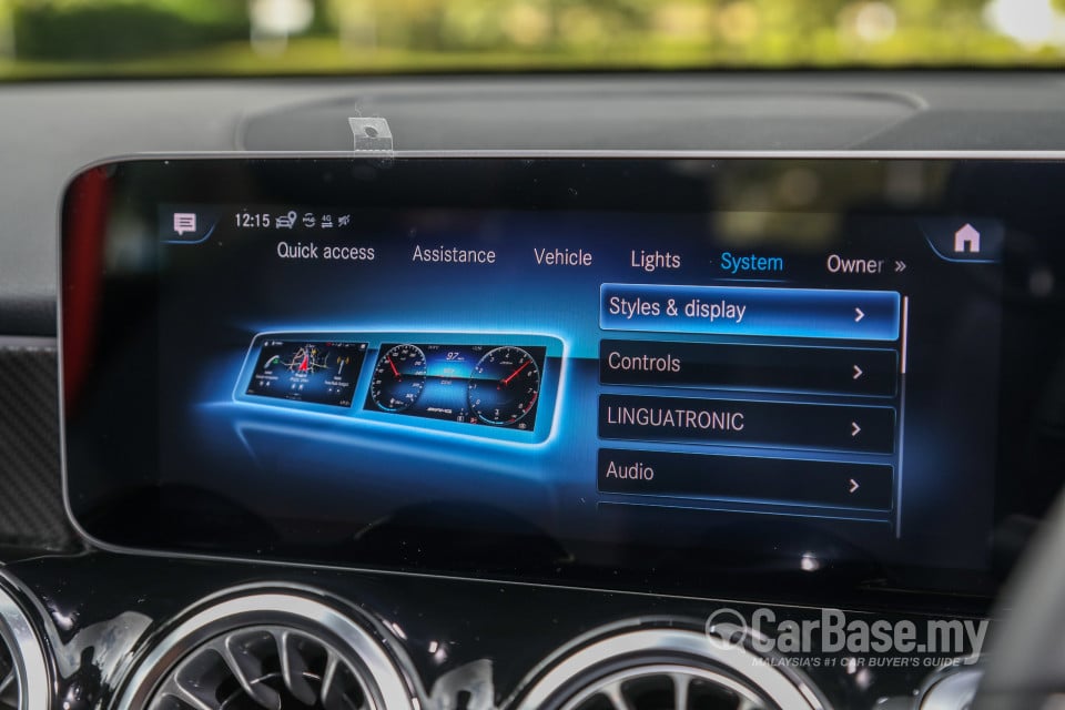 Mercedes-Benz AMG GLB X247 (2020) Interior