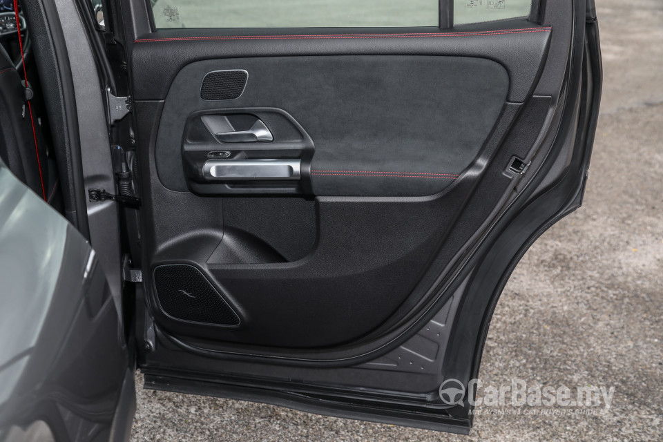 Mercedes-Benz AMG GLB X247 (2020) Interior