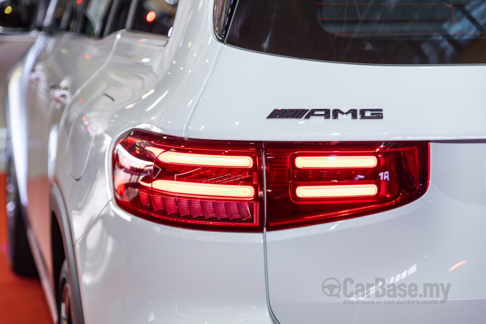 Mercedes-Benz AMG GLB X247 Facelift (2024) Exterior