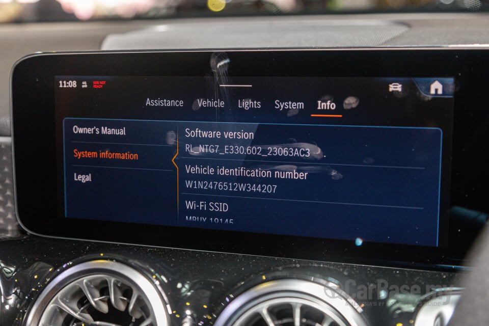 Mercedes-Benz AMG GLB X247 Facelift (2024) Interior