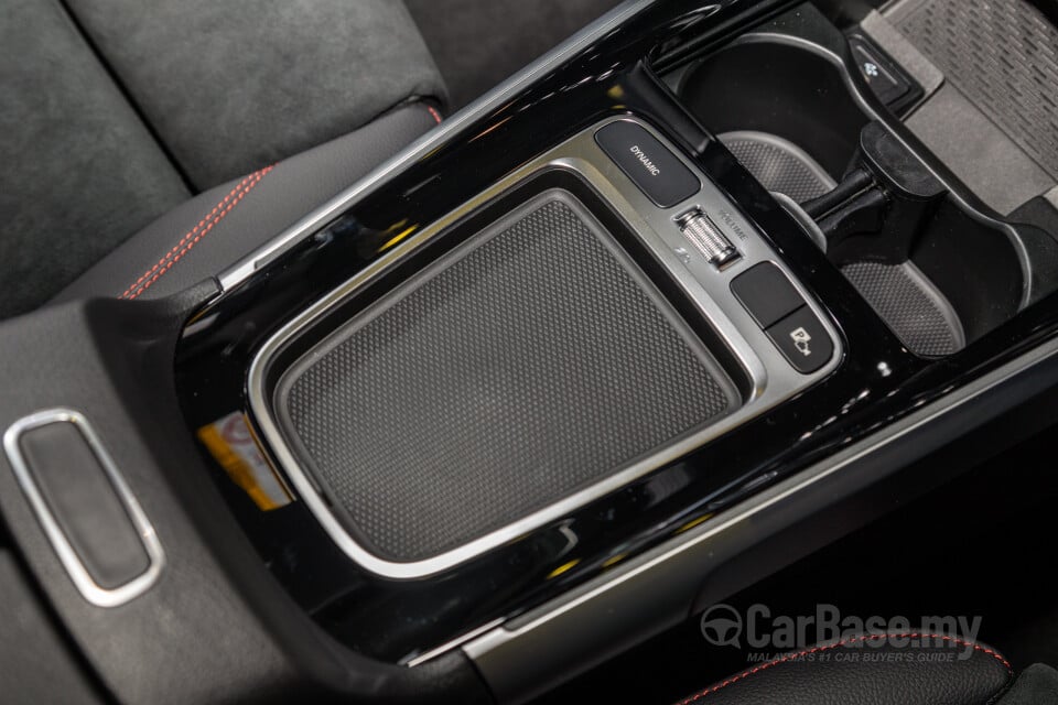 Mercedes-Benz AMG GLB X247 Facelift (2024) Interior