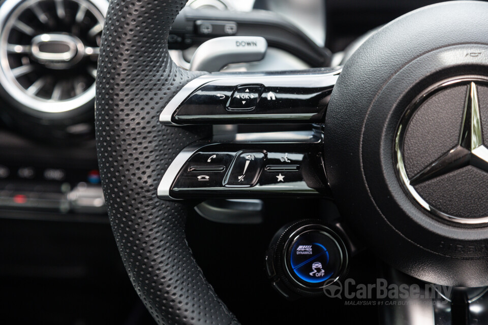 Mercedes-Benz AMG GLB X247 Facelift (2024) Interior