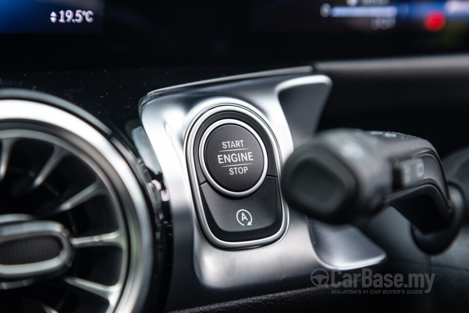 Mercedes-Benz AMG GLB X247 Facelift (2024) Interior