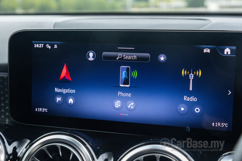 Mercedes-Benz AMG GLB X247 Facelift (2024) Interior