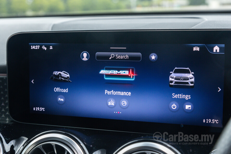 Mercedes-Benz AMG GLB X247 Facelift (2024) Interior