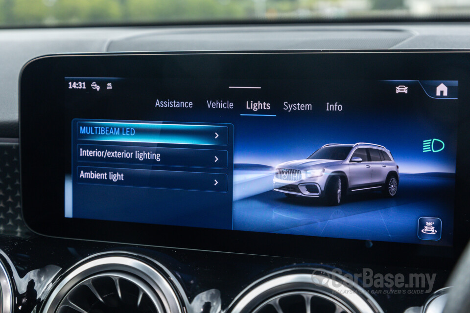 Mercedes-Benz AMG GLB X247 Facelift (2024) Interior