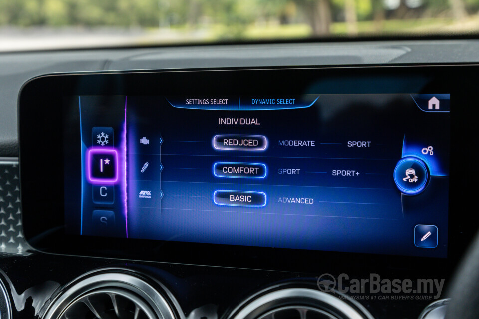 Mercedes-Benz AMG GLB X247 Facelift (2024) Interior