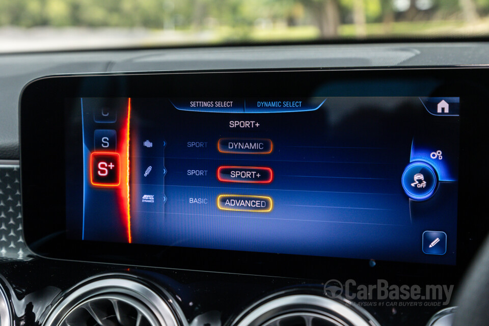 Mercedes-Benz AMG GLB X247 Facelift (2024) Interior