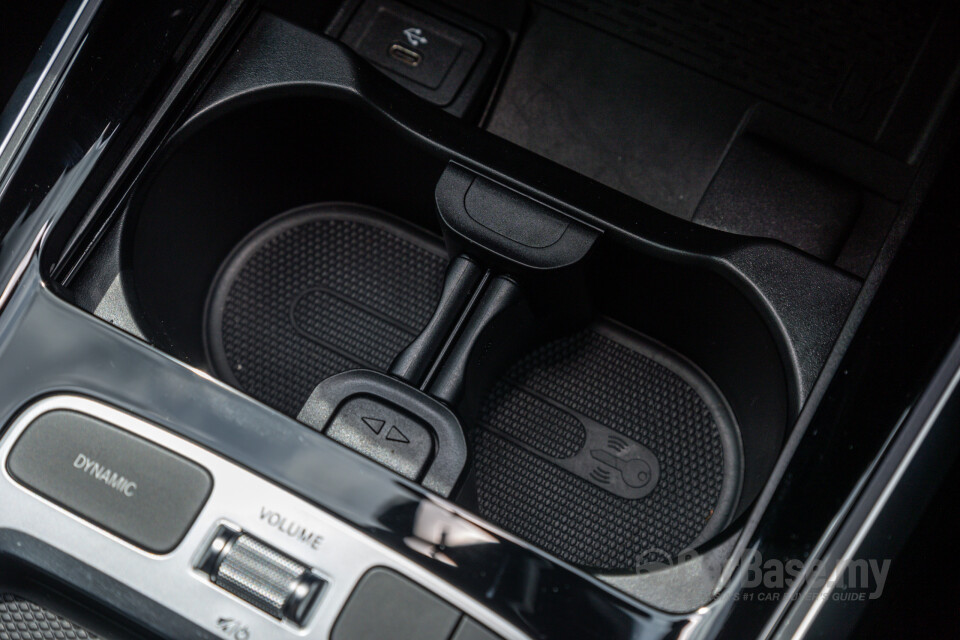 Mercedes-Benz AMG GLB X247 Facelift (2024) Interior