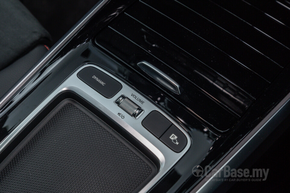 Mercedes-Benz AMG GLB X247 Facelift (2024) Interior