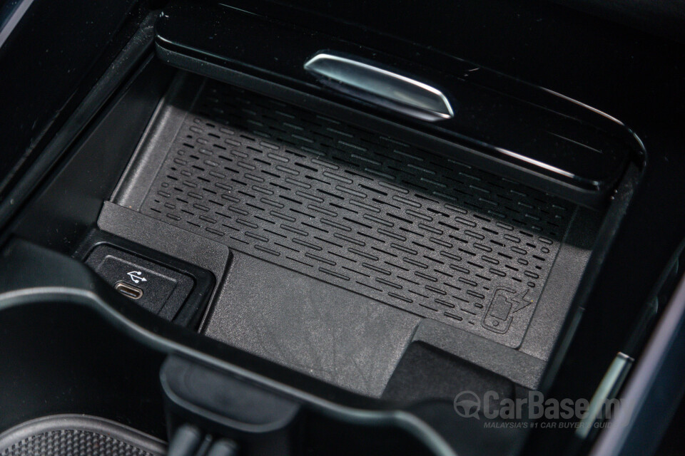 Mercedes-Benz AMG GLB X247 Facelift (2024) Interior