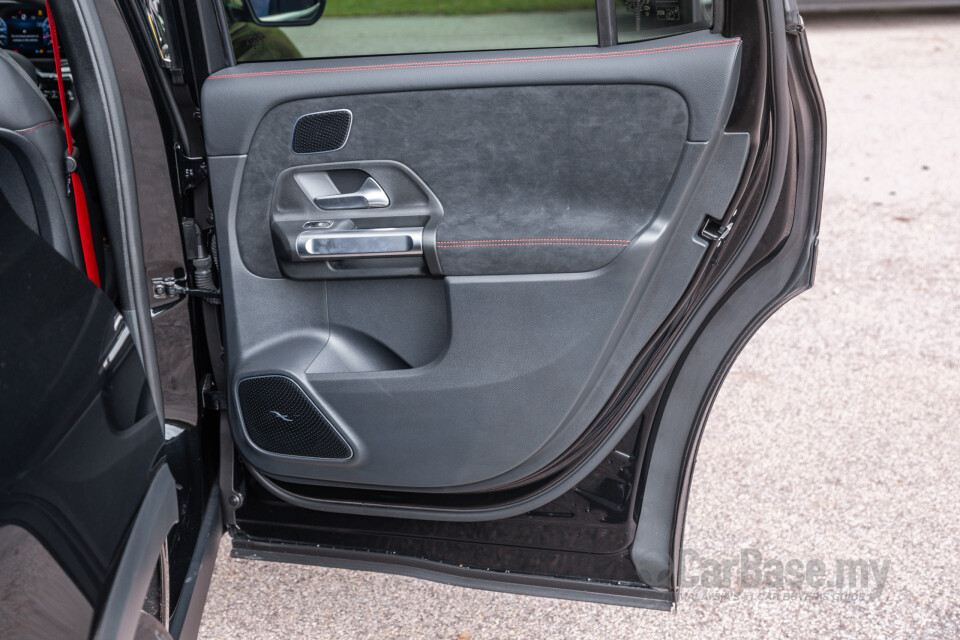 Mercedes-Benz AMG GLB X247 Facelift (2024) Interior