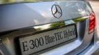 Mercedes-Benz E-Class Exterior photo