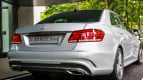 Mercedes-Benz E-Class Exterior photo