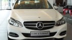 Mercedes-Benz E-Class Exterior photo