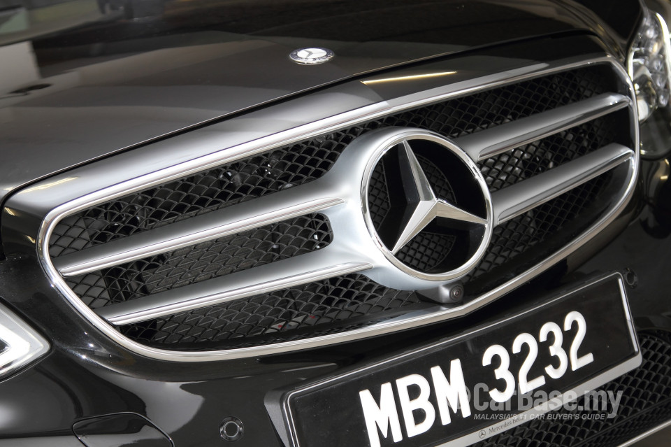 Mercedes-Benz E-Class W212 Facelift (2013) Exterior