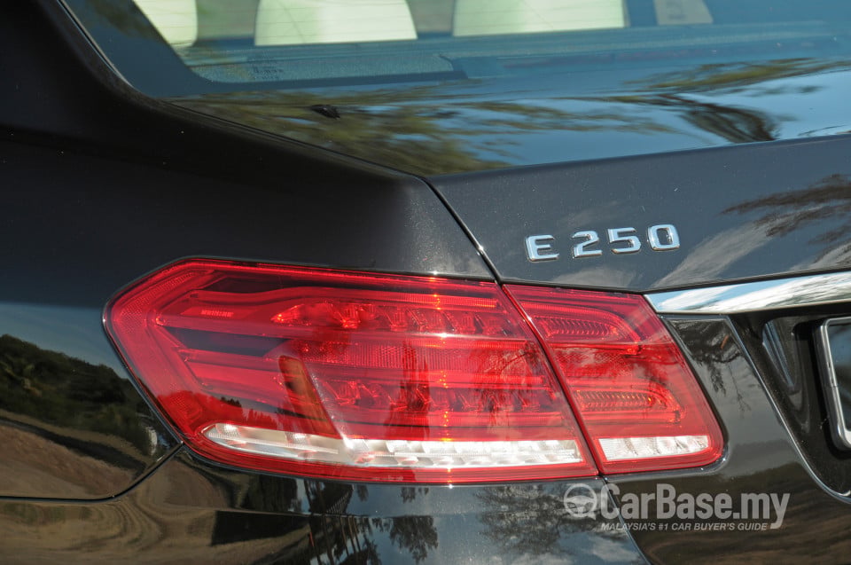 Mercedes-Benz E-Class W212 Facelift (2013) Exterior