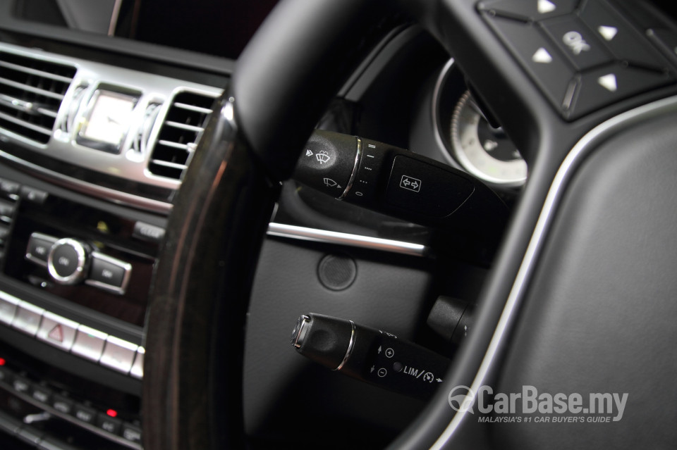 Mercedes-Benz E-Class W212 Facelift (2013) Interior