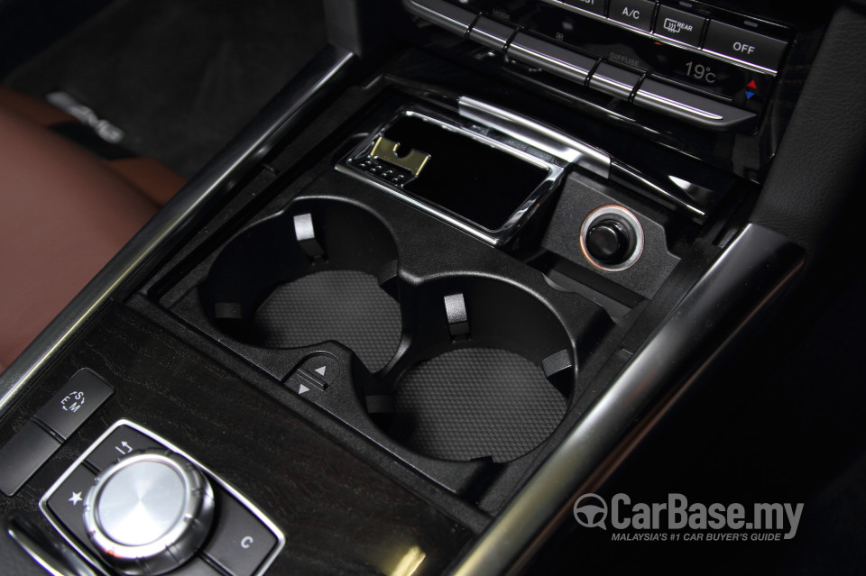 Mercedes-Benz E-Class W212 Facelift (2013) Interior
