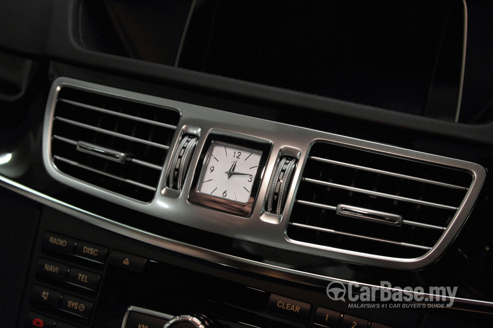 Mercedes-Benz E-Class W212 Facelift (2013) Interior