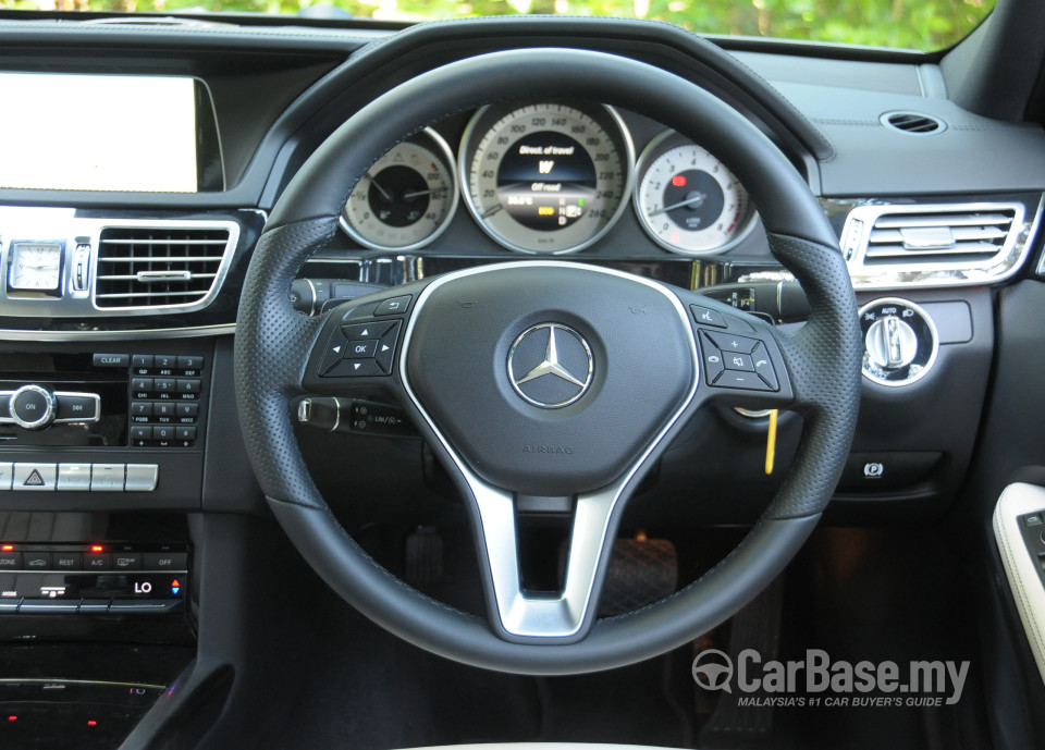 Mercedes-Benz E-Class W212 Facelift (2013) Interior