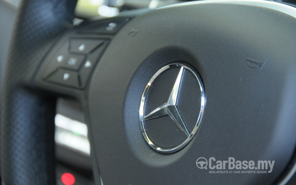 Mercedes-Benz E-Class W212 Facelift (2013) Interior