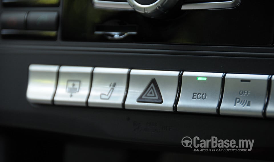 Mercedes-Benz E-Class W212 Facelift (2013) Interior