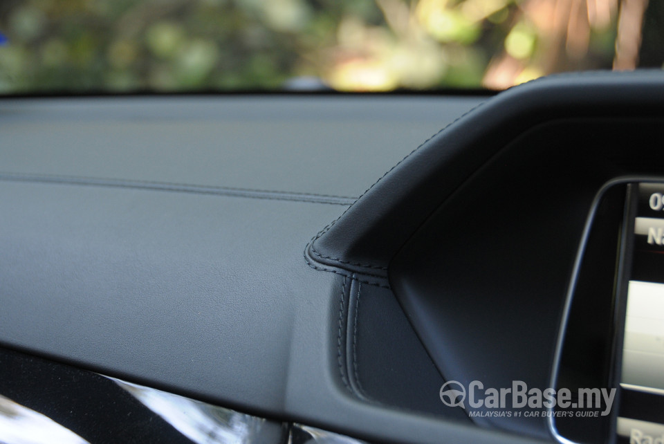 Mercedes-Benz E-Class W212 Facelift (2013) Interior