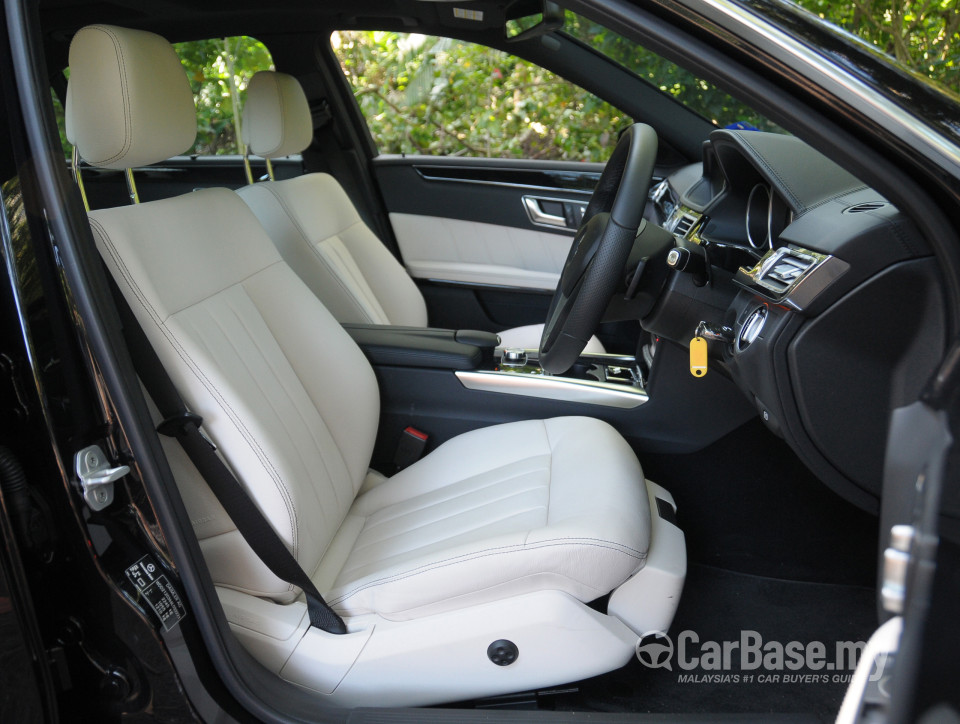 Mercedes-Benz E-Class W212 Facelift (2013) Interior