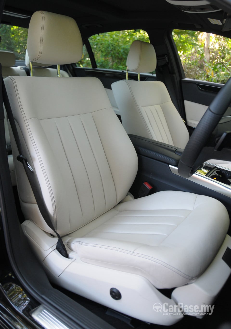 Mercedes-Benz E-Class W212 Facelift (2013) Interior
