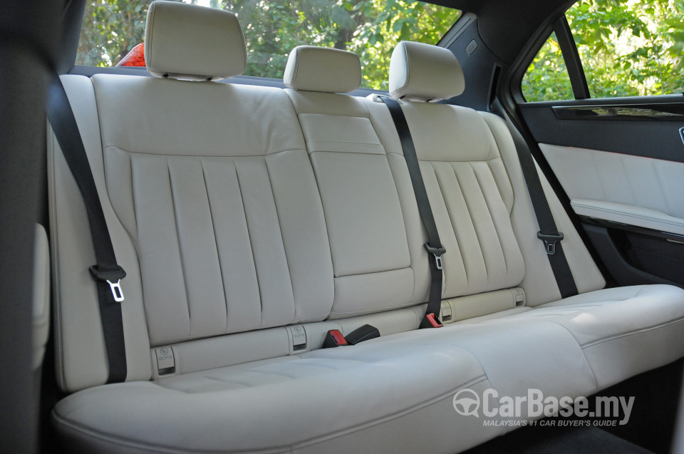 Mercedes-Benz E-Class W212 Facelift (2013) Interior